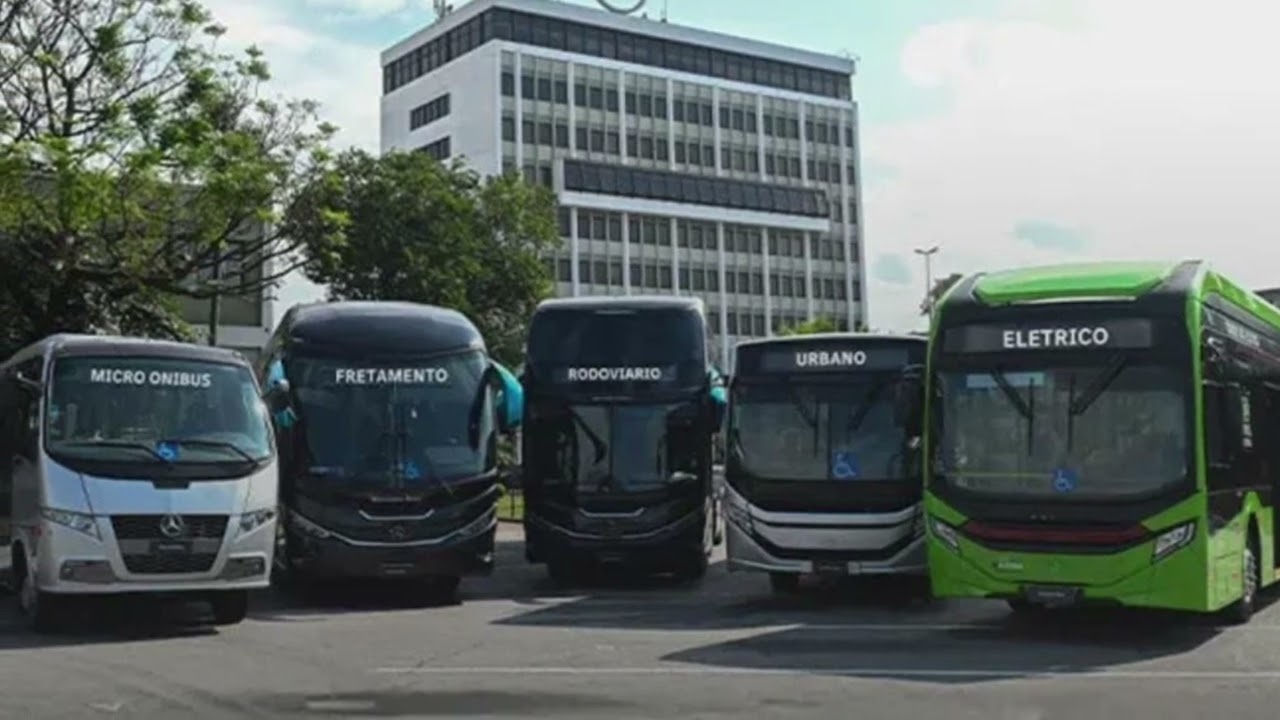 Vem ai o Chassis Mais Potente do Brasil, Mercedes Benz O500 RSDD 2753