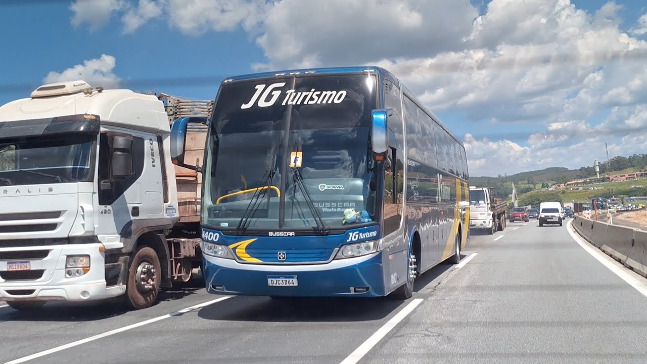 Movimentação de vários Ônibus que vi na estrada, na viagem.