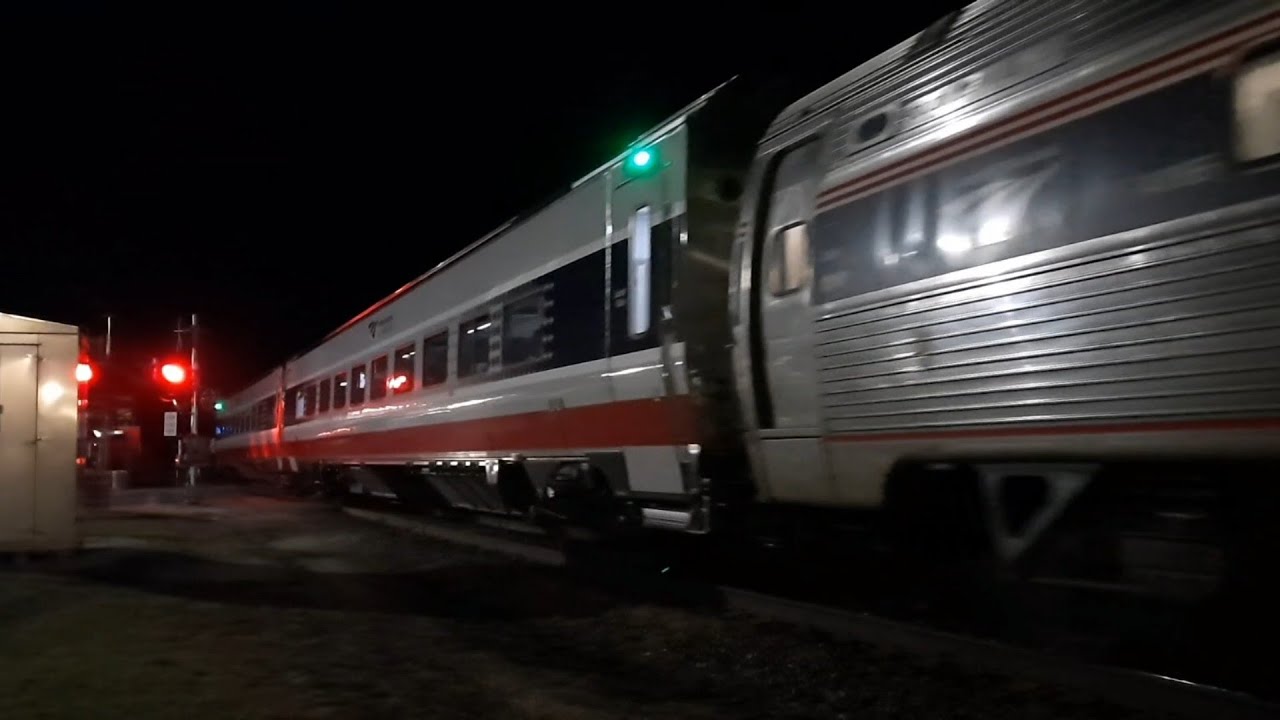 Amtrak P370 Pere Marquette With New Venture Car Coaches 9/29/22