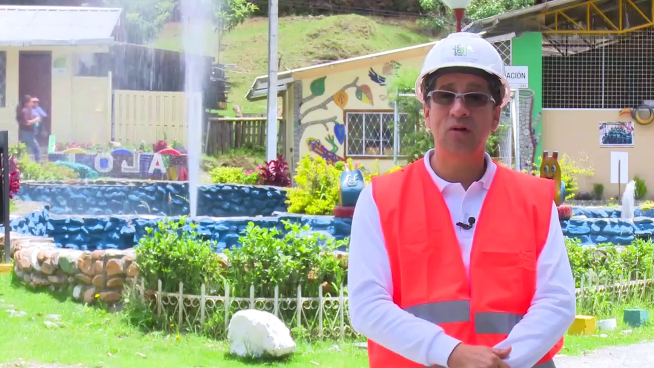 Centro Gestion Integral de Residuos Solidos de Loja 2016 HD
