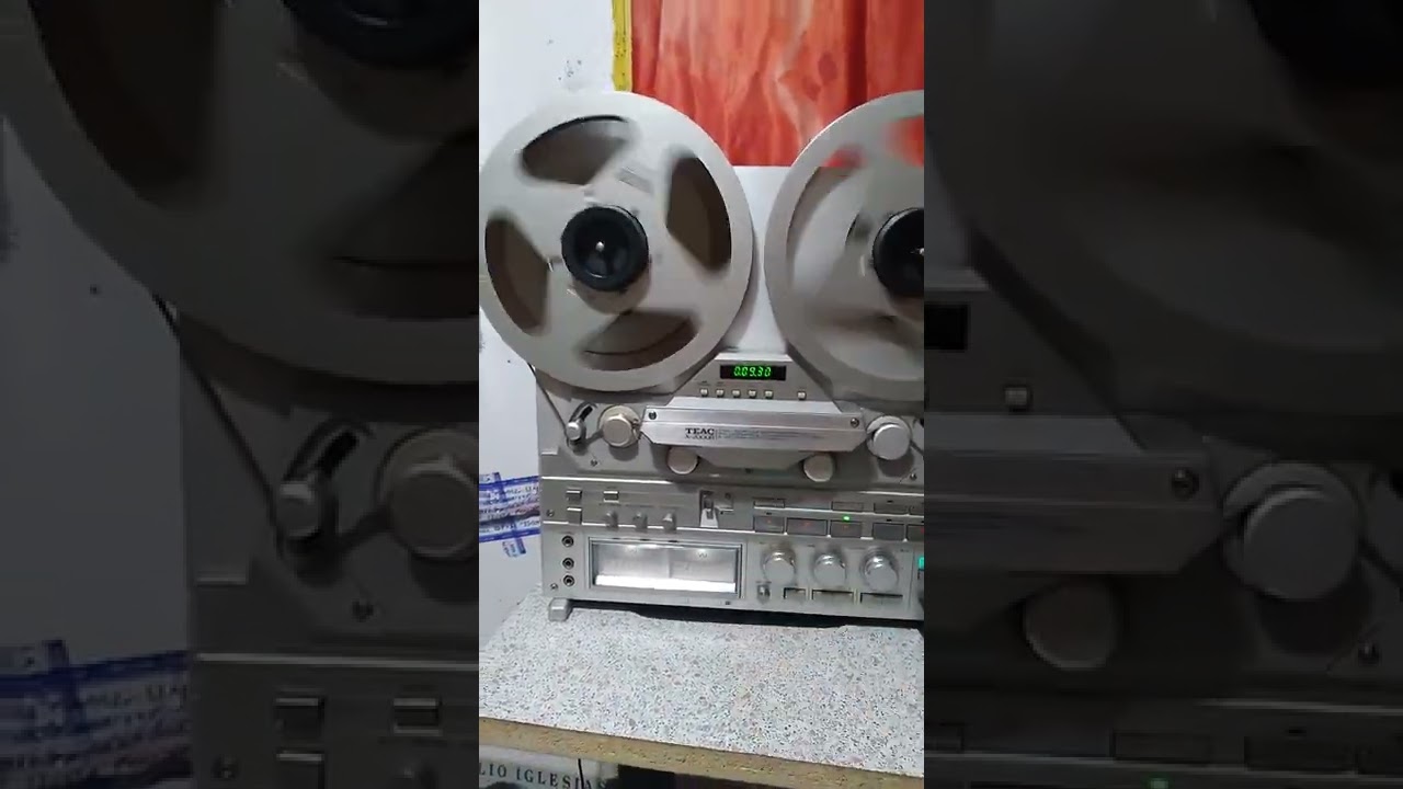 Teac x-2000r.