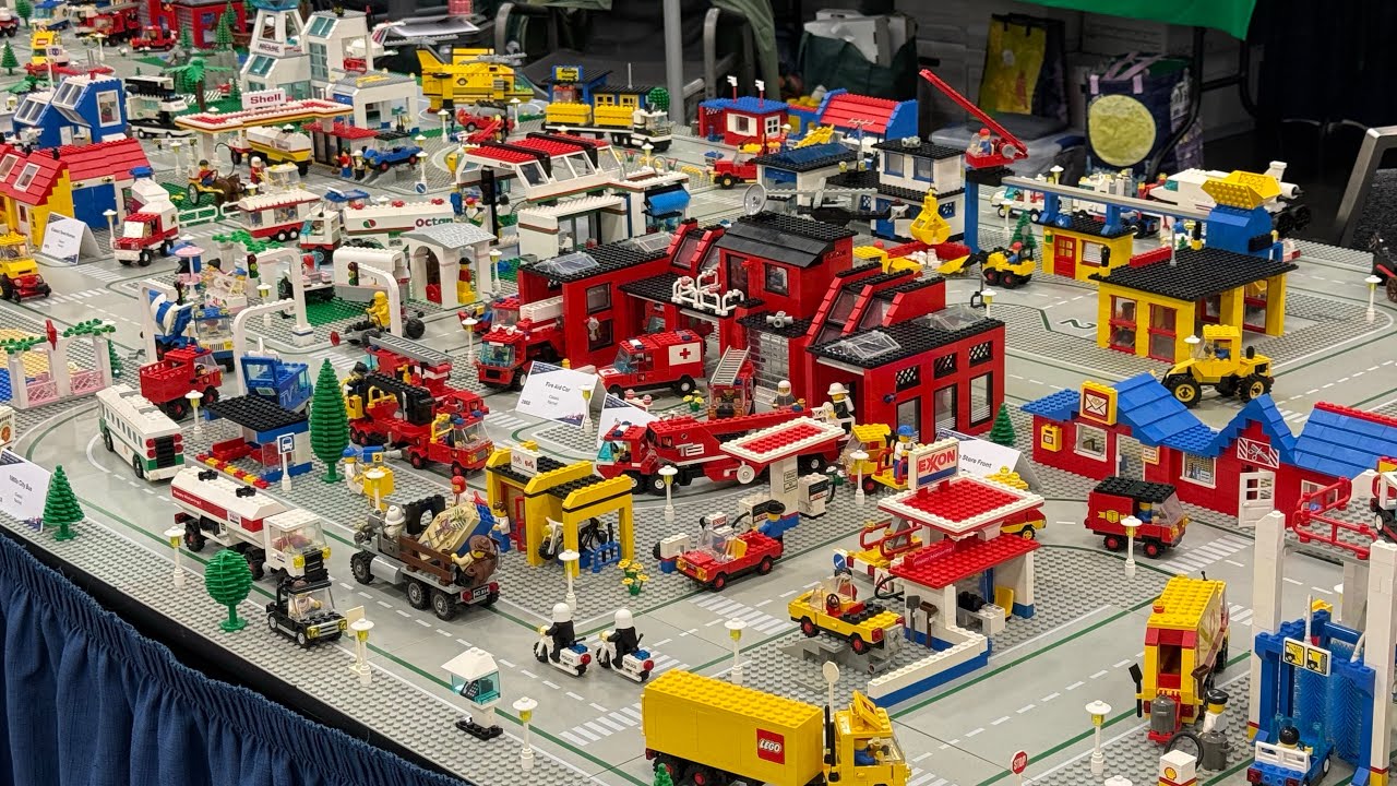 LEGO Classic City Layout - Bricks Cascade 2026