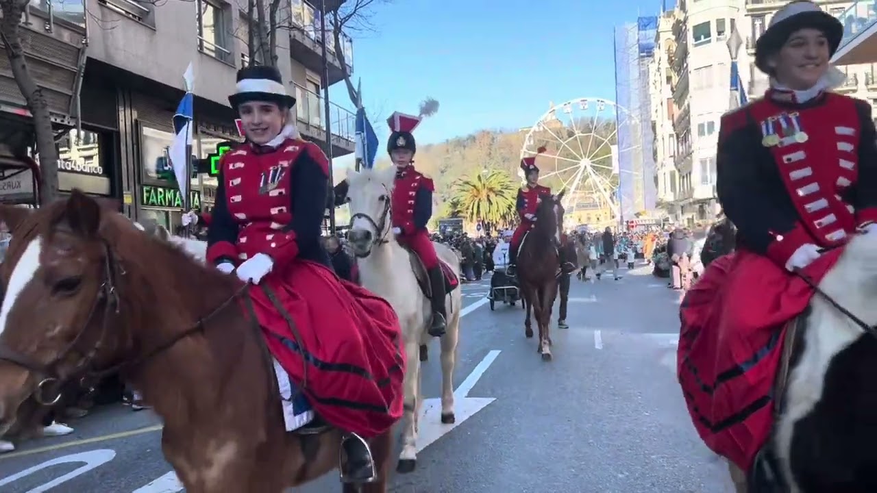 ESCUADRON LANCEROS REAL SOCIEDAD HIPICA SAN SEBASTIAN TAMBORRADA INFANTIL 2024