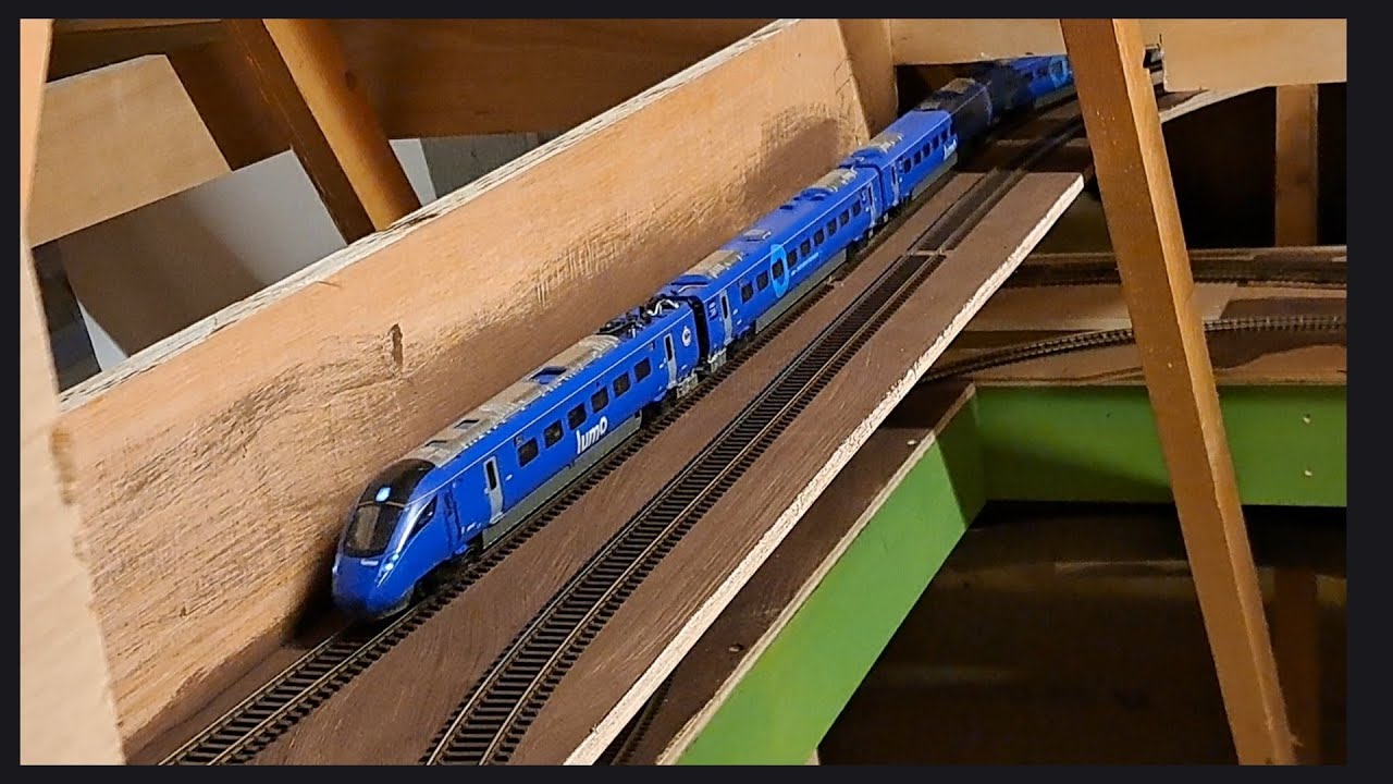 Y3 Wk 17 Running East Coast and West Coast lines  to second level.  