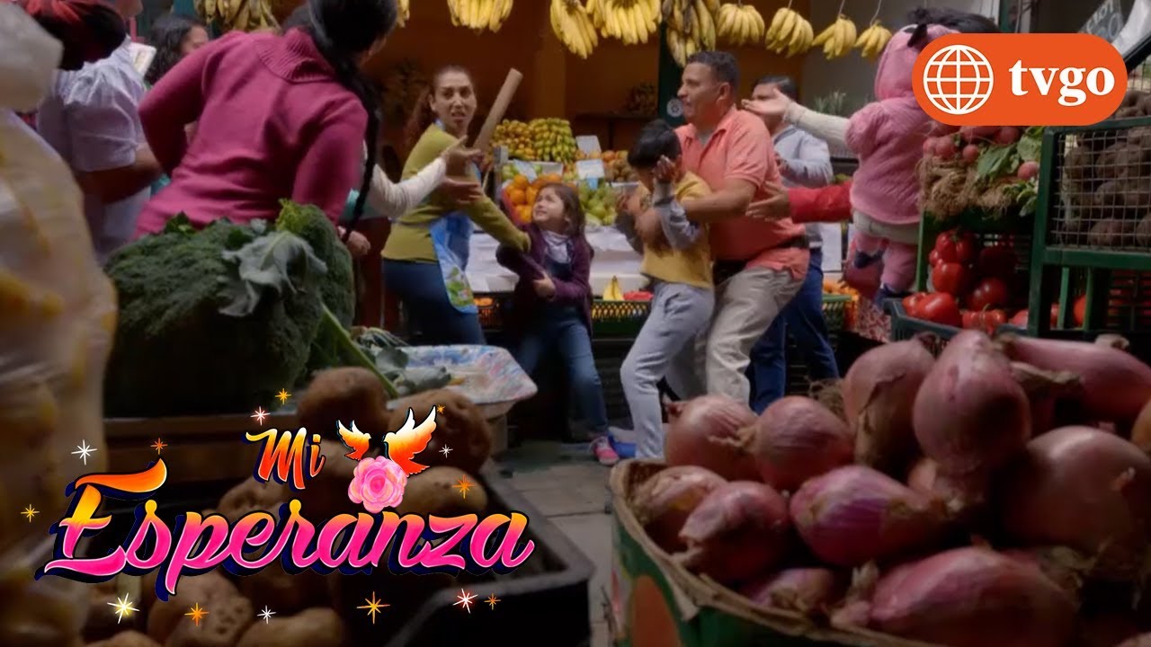 ¡Socorro encuentra a Esperanza en una pelea del mercado! - Mi Esperanza 10/08/2018