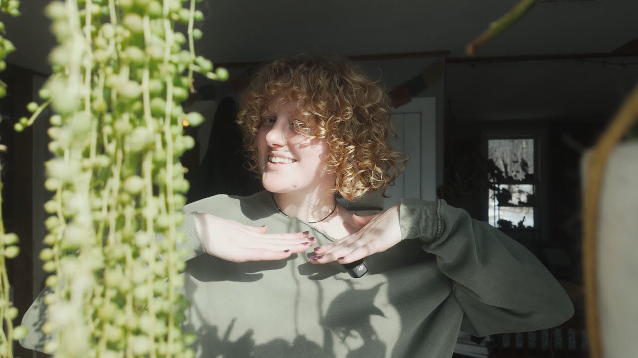i cut my curly hair … again 