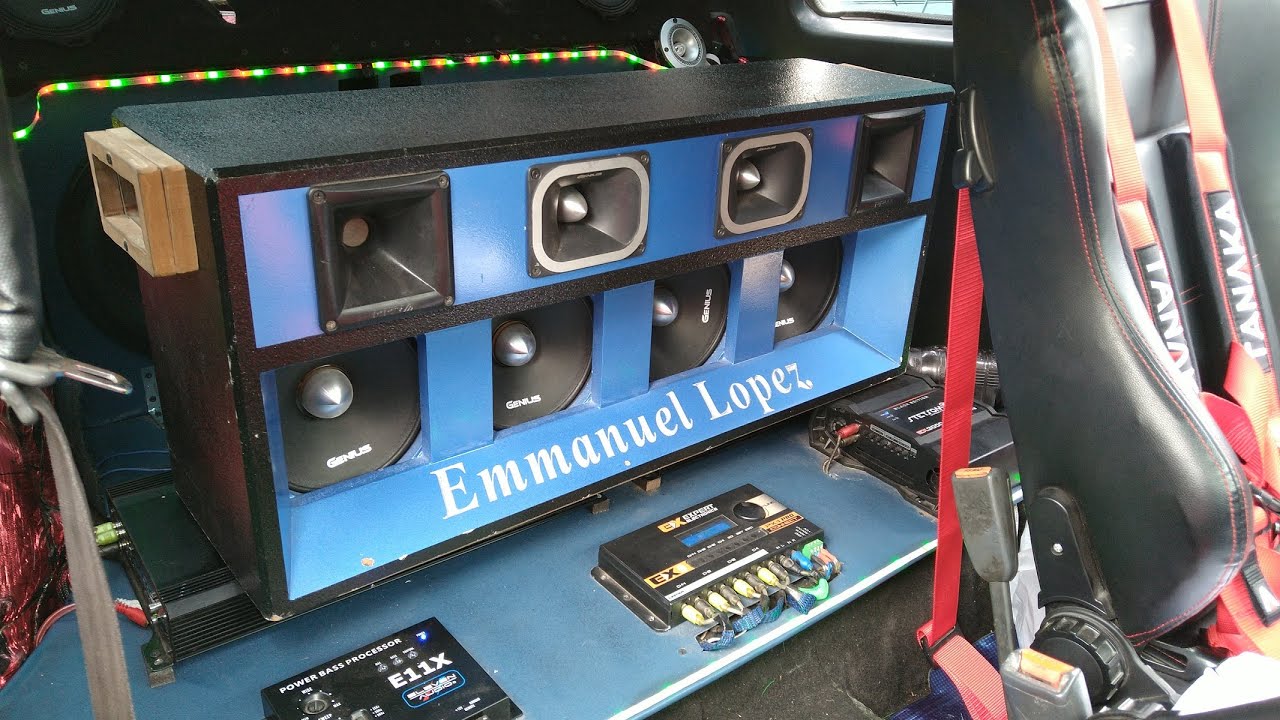 &iexcl;Tsuru 1987 de un Loco Por El Car Audio de Chihuahua!