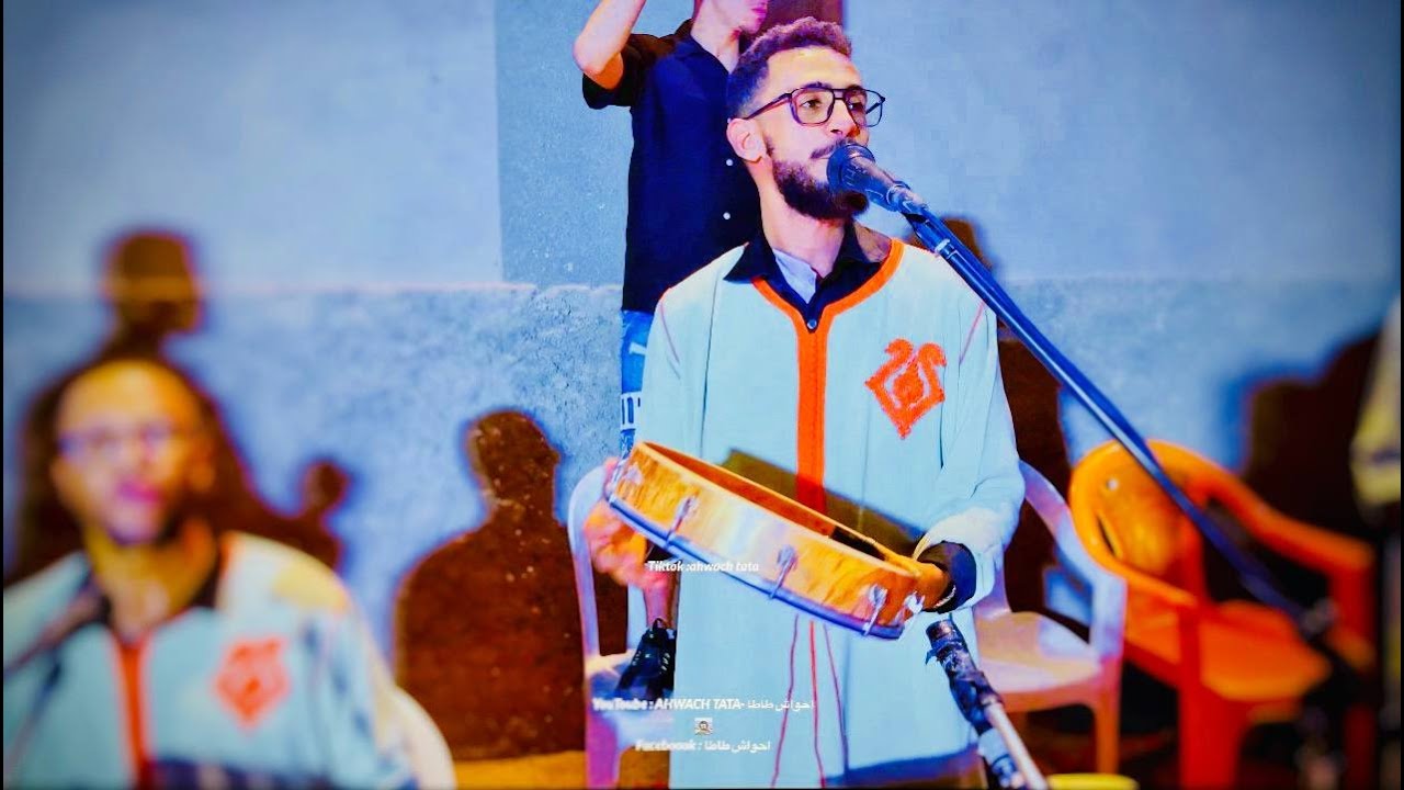 🎵 عرض مجموعة Akkasays 🔥 في دوار تزارت | فرجة أمازيغية ساحرة 💃✨ – الجزء السادس | AHWACH TATA 2025