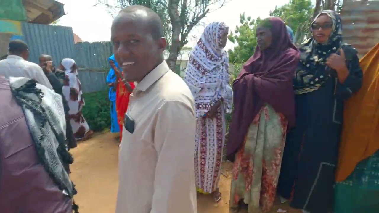 Fatu weds Musty.   An Islamic Nikkah at Manyatta Heilu, Moyale.