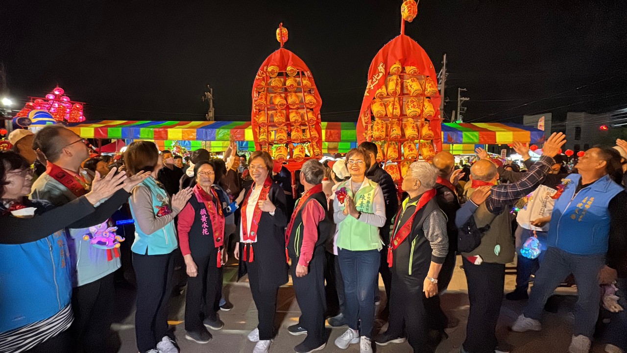 花壇文德宮白沙坑迎燈排元宵點燈祈福　198年民俗盛會照亮花壇