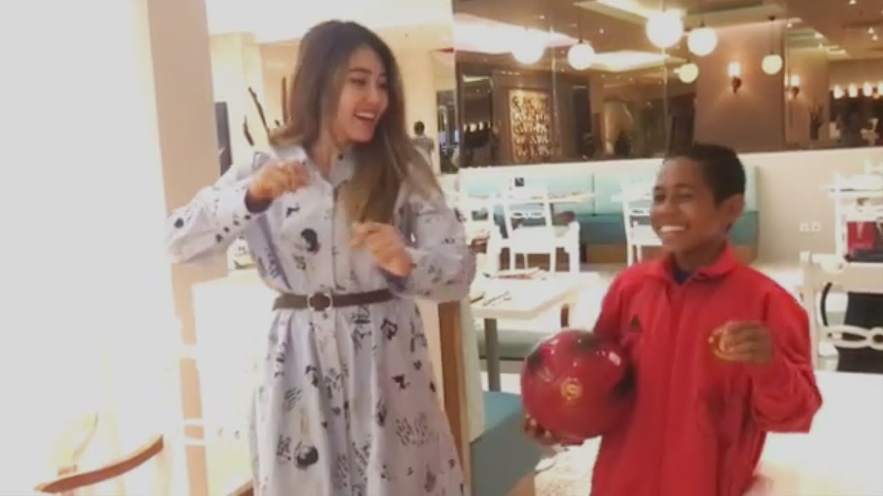 Bertemu dan Joget dengan Via Vallen, Ternyata Joni Punya Kesamaan dengan sang Artis Favorit