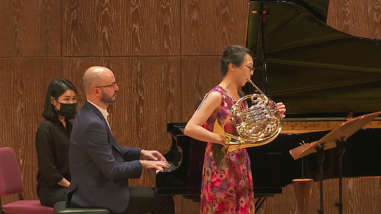 Claude Debussy: Romance