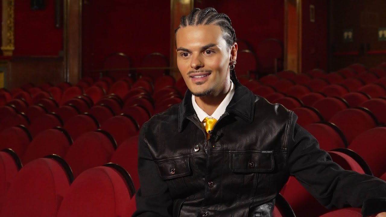 Abraham Mateo en el teatro Lope de Vega por el 15 aniversario de El Rey León en Madrid
