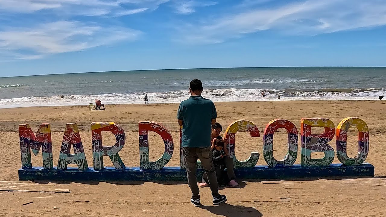 Mar de Cobo y La Caleta balnearios que tienen todo para ser feliz en el mar y el verde!
