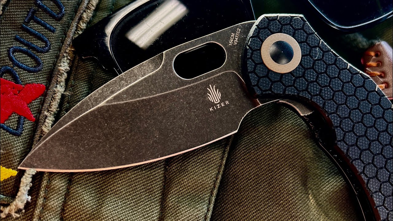 Kizer Mini Roach: A Pocket-Sized Knife with Big Capabilities