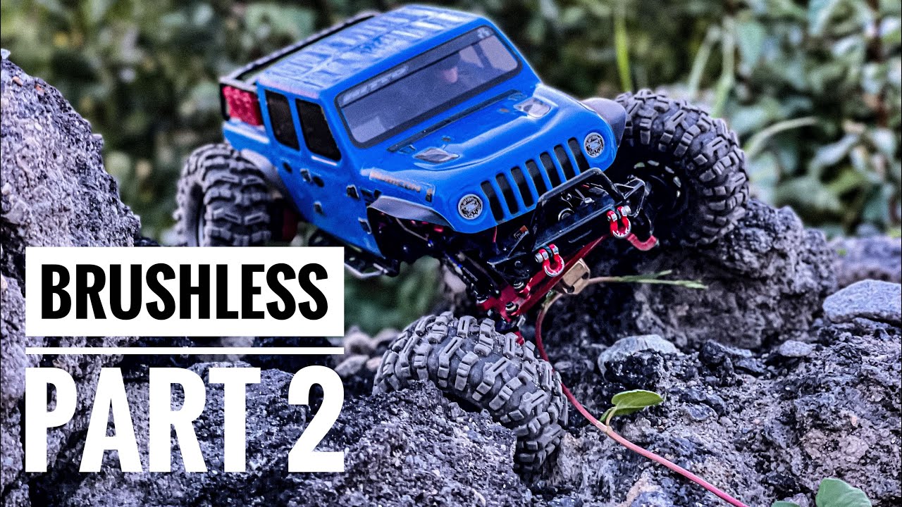 BRUSHLESS SCX24 Jeep Gladiator - HUGE POWER! - Motor Installation and First Run