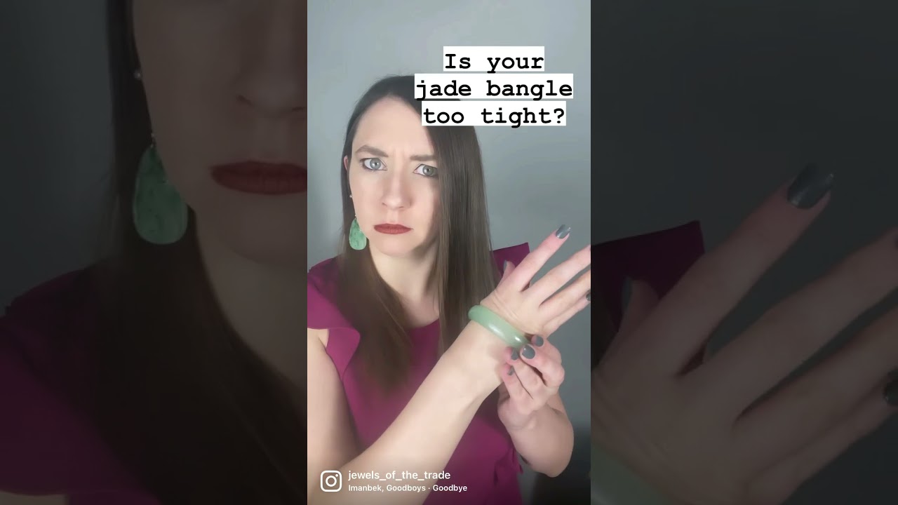 How to Remove a Jade Bangle That&rsquo;s Too Tight