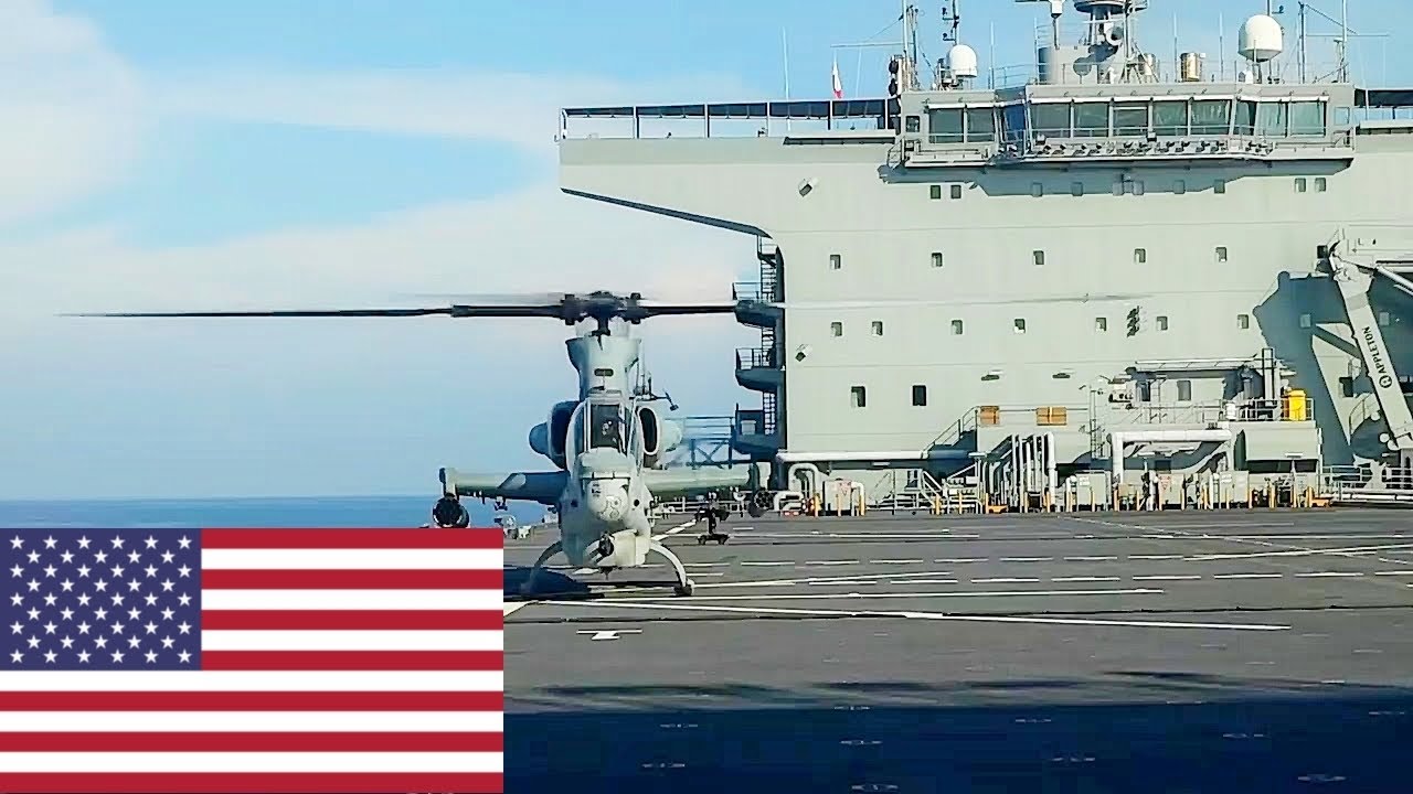 Филиппины. Экспедиционная мобильная база ВМС США. Летные операции.