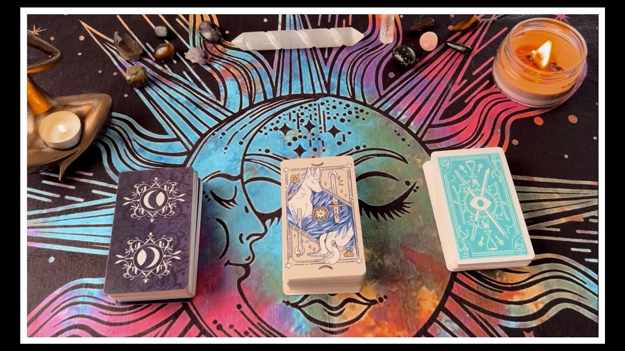 Size Karşı Ne Hissediyor Olası Geleceğinizde Ne Var Tarot Yorumu🫶🏻🔮