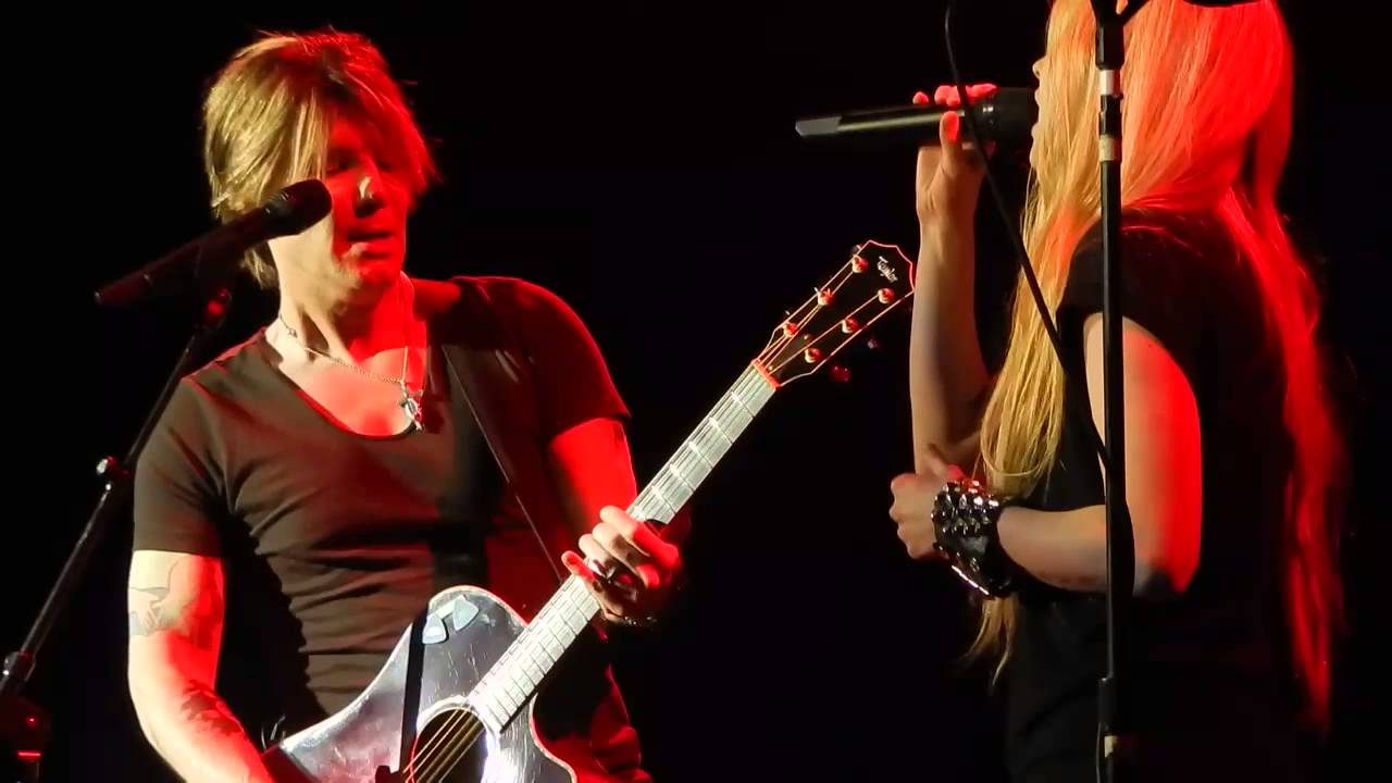 Goo Goo Dolls & Avril Lavigne - Iris - Star 94 Jingle Jam - ATL 12/16/13