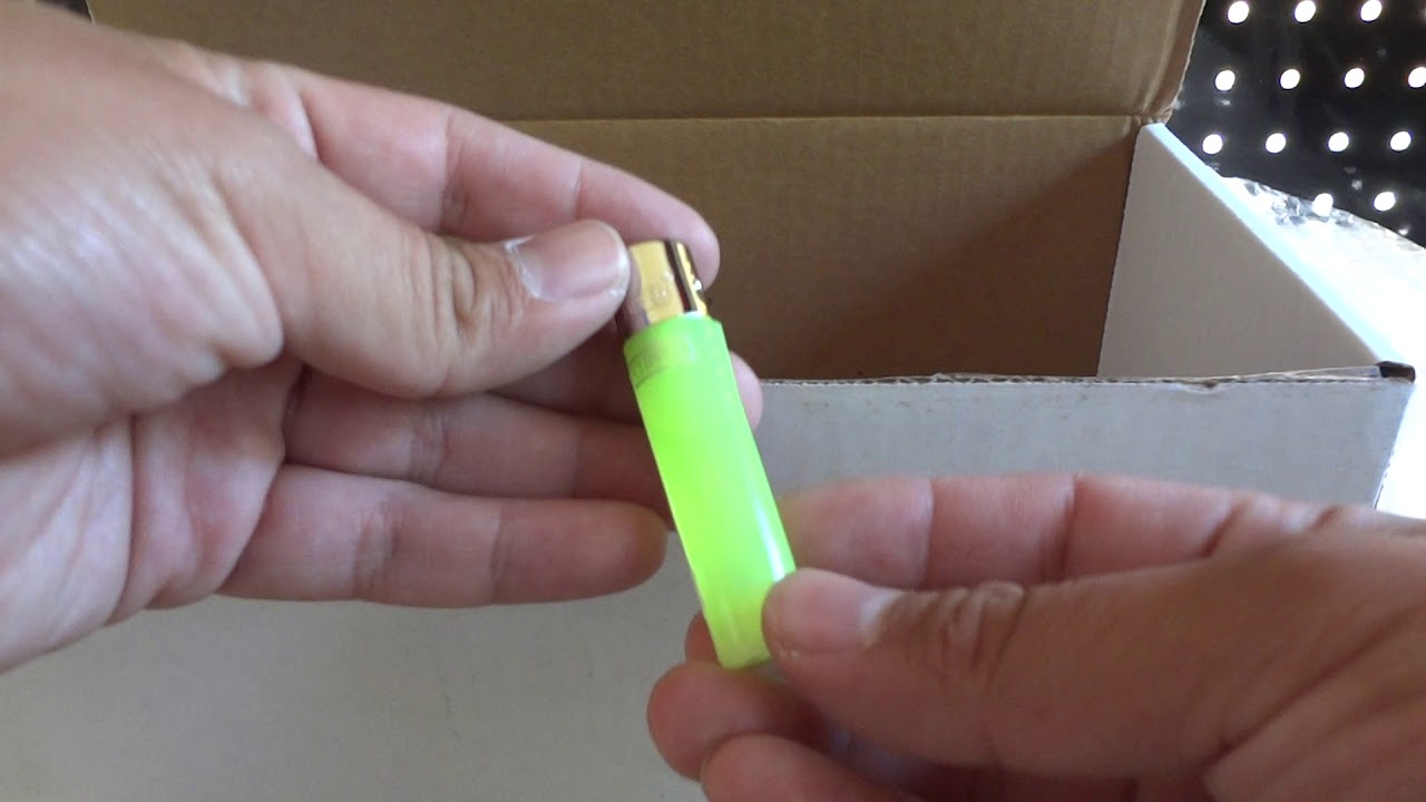 The Weed box mega box April 2019