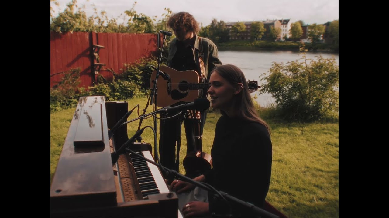 Sara Fjeldvær - All You Do (Live from Elvehagen)