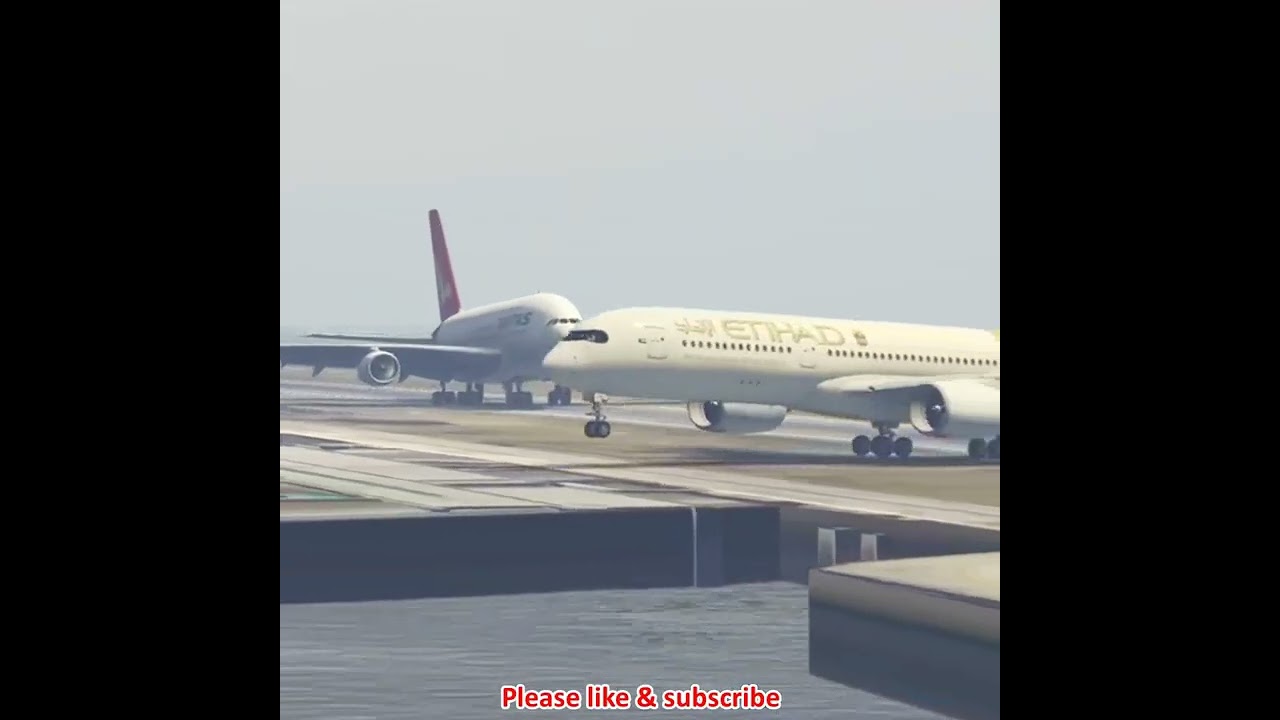 Plane aborted landing take off immediately  plane crossed in runway #shorts #plane #abort #landing