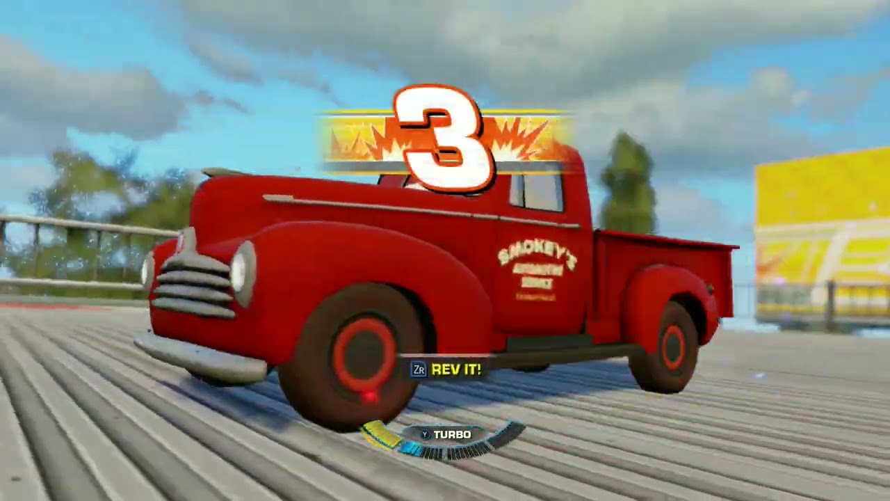 cars 3 driven to win -  smokey battle races