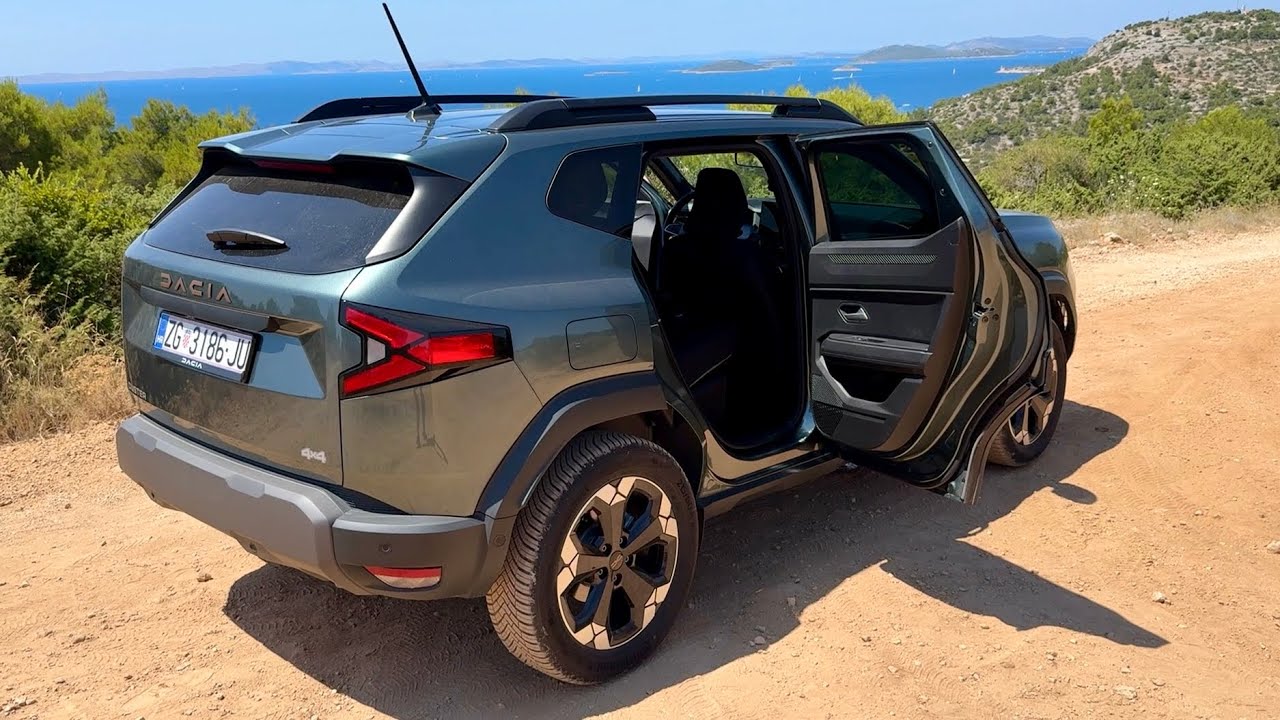 New DACIA DUSTER Extreme 2024 - impressive PRACTICAL SUV (4X4)
