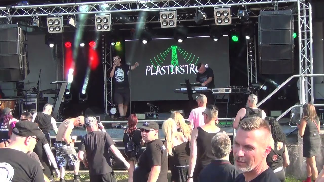 Plastikstrom beim Familientreffen 16 in Sandersleben 2023 (komplett)