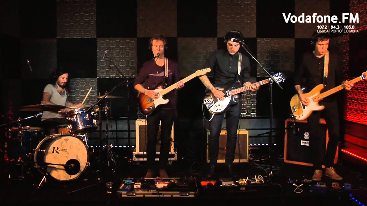 Keep Razors Sharp - The Lioness (ao vivo na Vodafone FM)