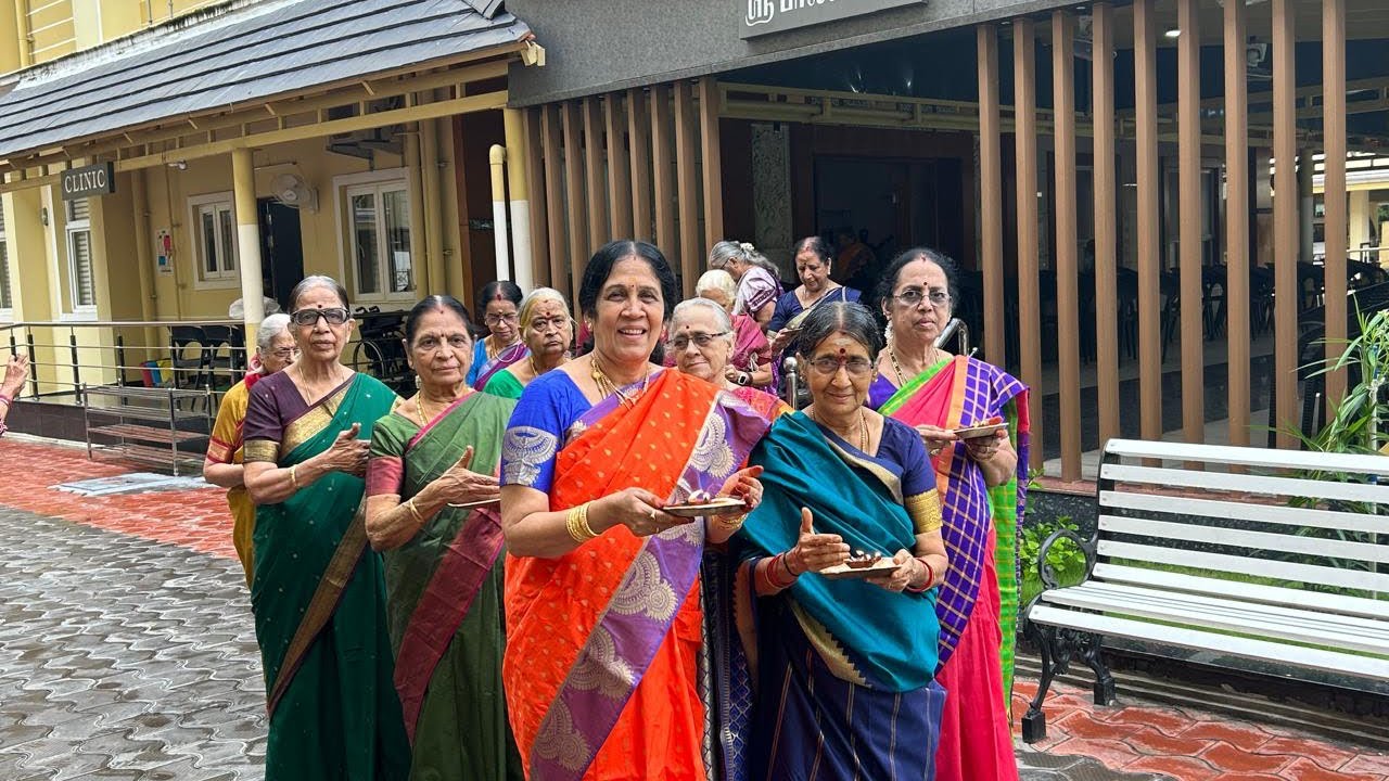  Karthigai Deepam Procession at Nana Nani Phase 5 | Temple Celebration & Lamp Procession 