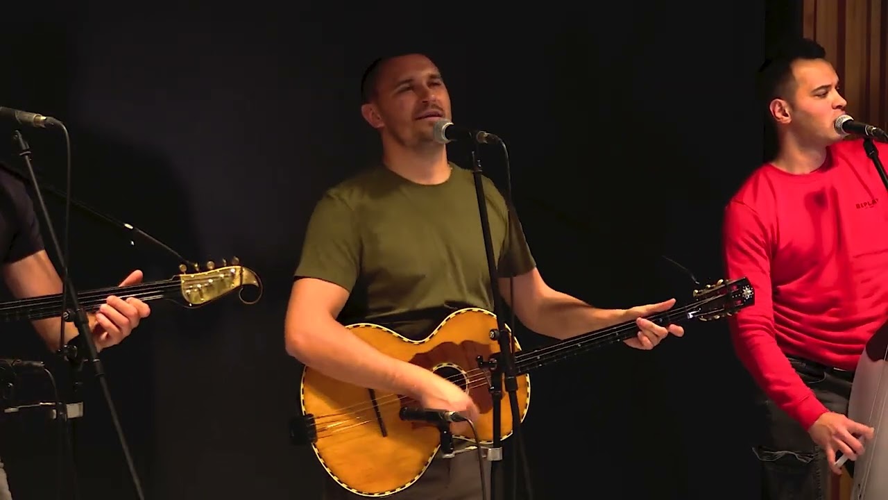 TS Ringišpil - Tamburaši, što stojite tu (LIVE)