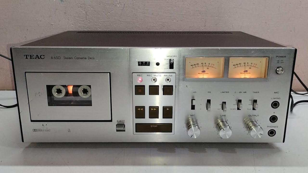 TEAC A-650 Stereo Cassette Deck Recording Demo 