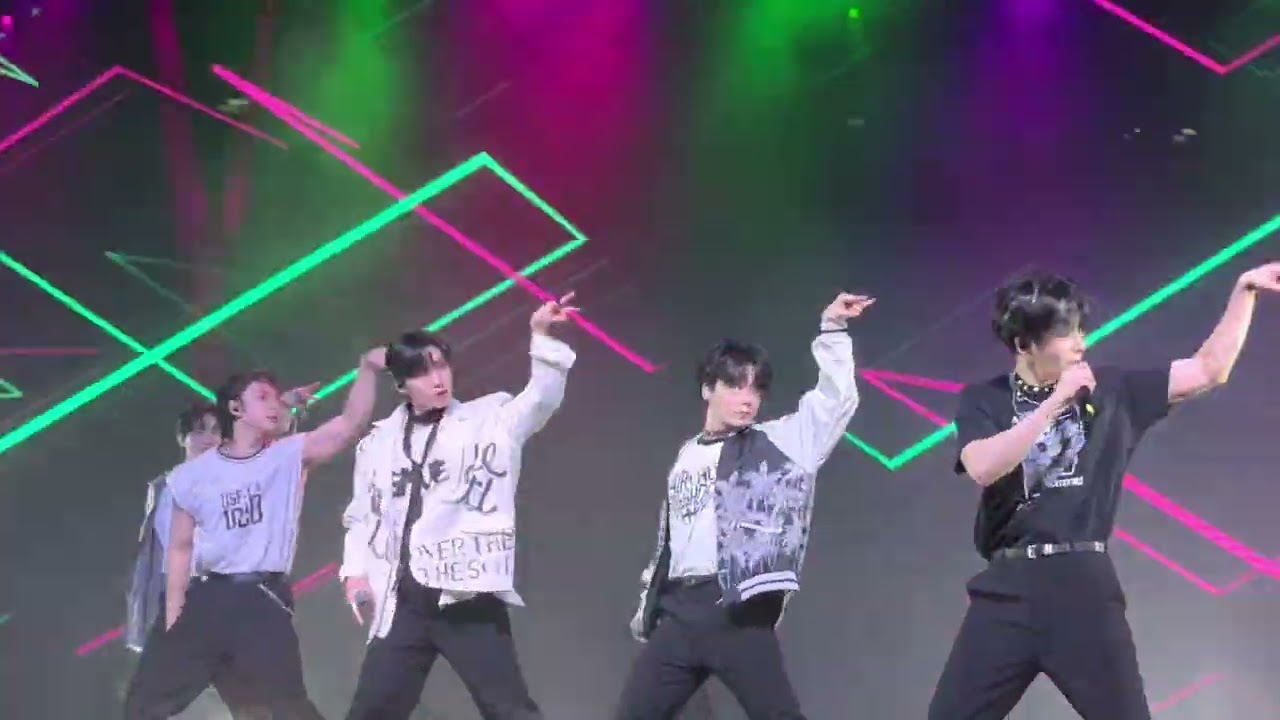 Oneus “Reach For Us” Phoenix 4K STUPID LOVE+Skydivin’+PinkVenom+SexyBack+Red Thread+Youth+Incomplete