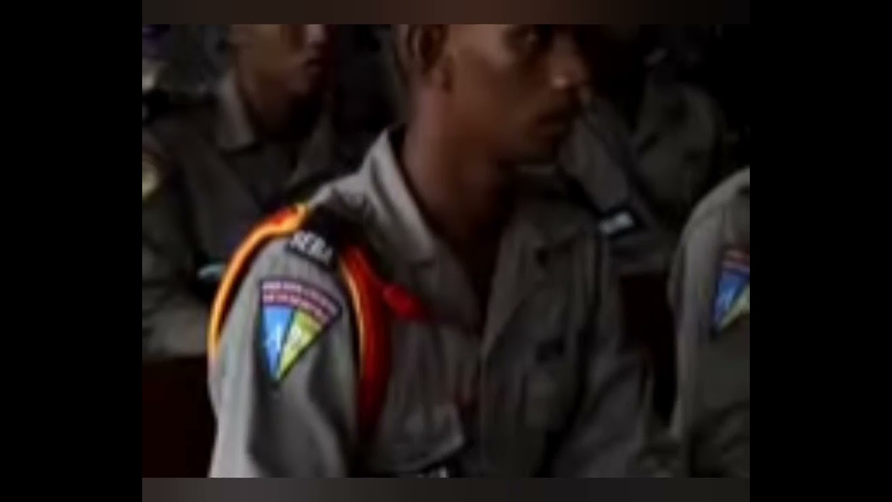 DIKTUKBA POLRI GELOMBANG I TAHUN 2006 SPN JAYAPURA RESIMEN BHAKTI NEGARA XXVIII