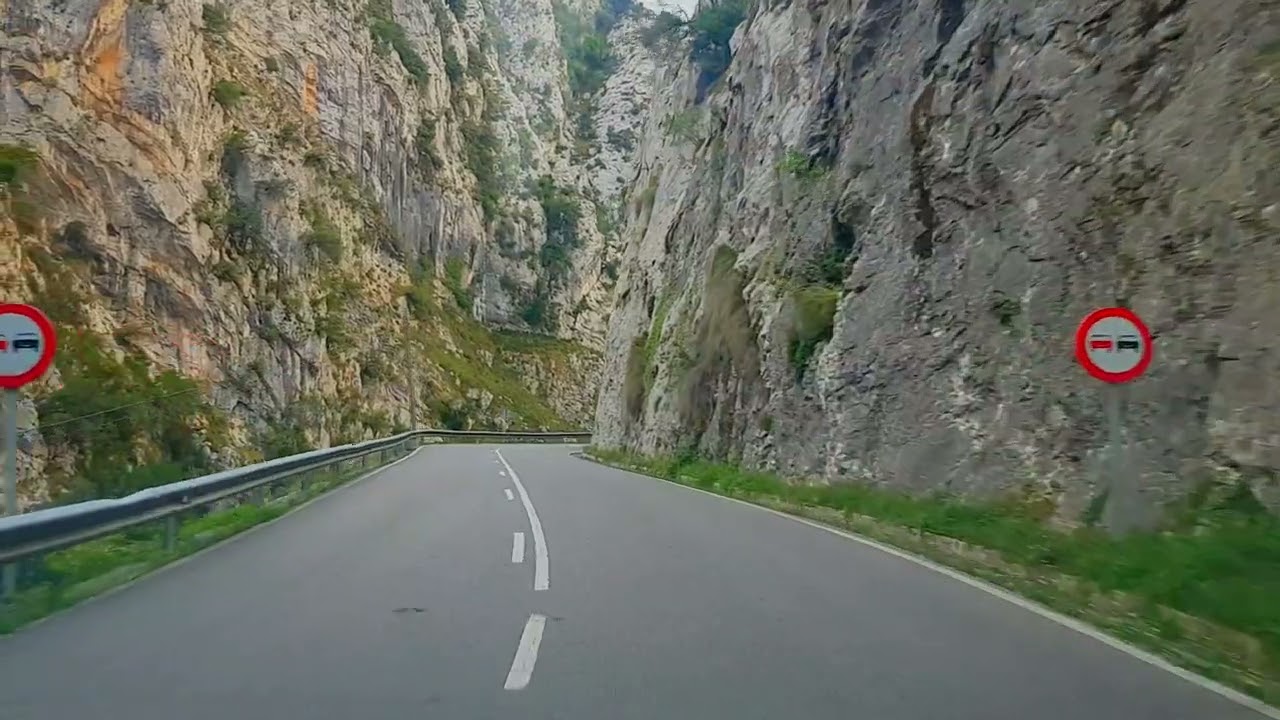 De Poncebos a Arenas de Cabrales Asturias
