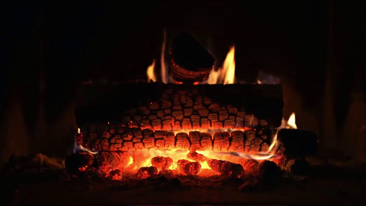 Peaceful Fireplace Atmosphere with Soft Crackling Fire Audio for Study
