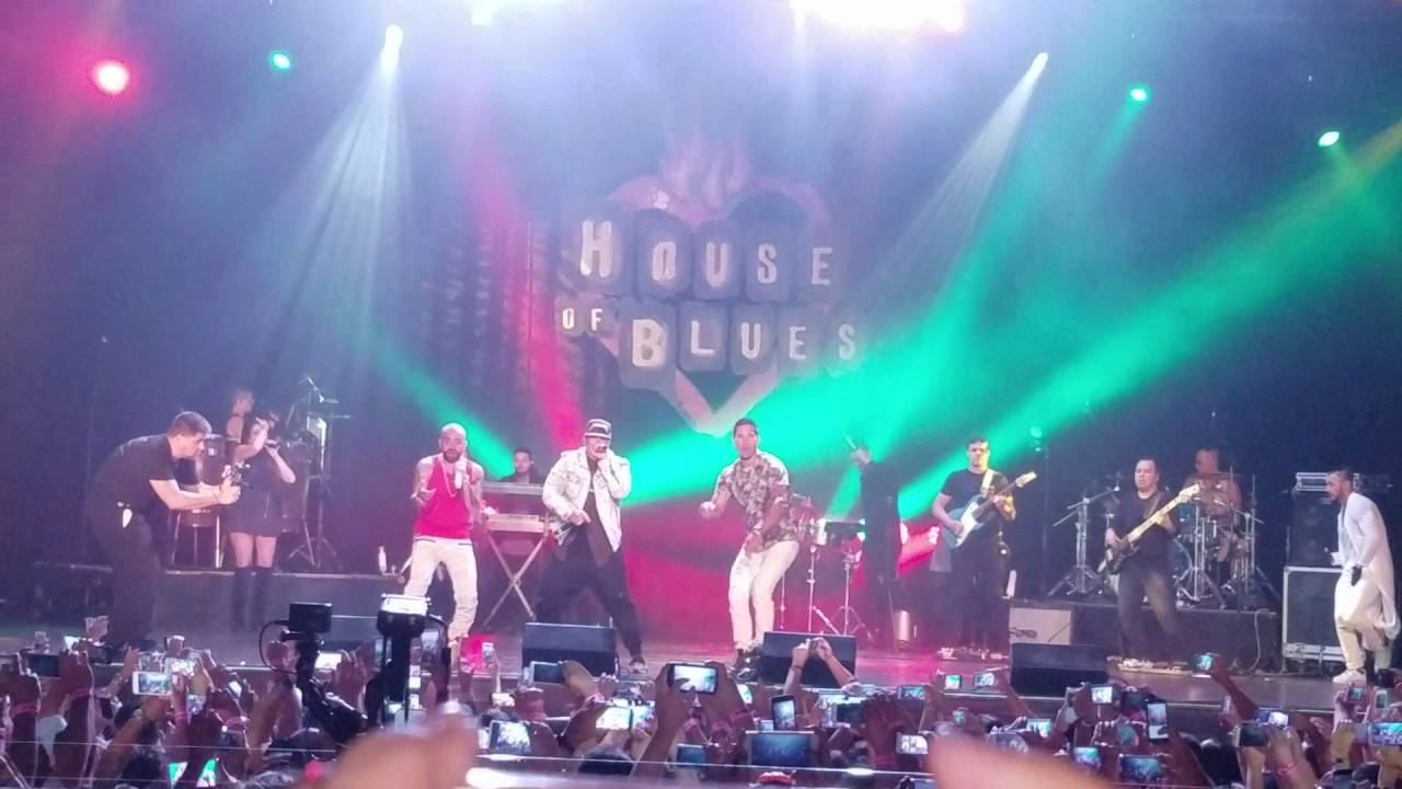 Andas en mi Cabeza -  Chino y Nacho Feat. Daddy Yankee Live @ House of Blues Orlando, FL