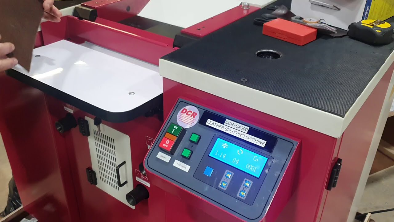 DCR-300EA LEATHER SPLITTING MACHINE