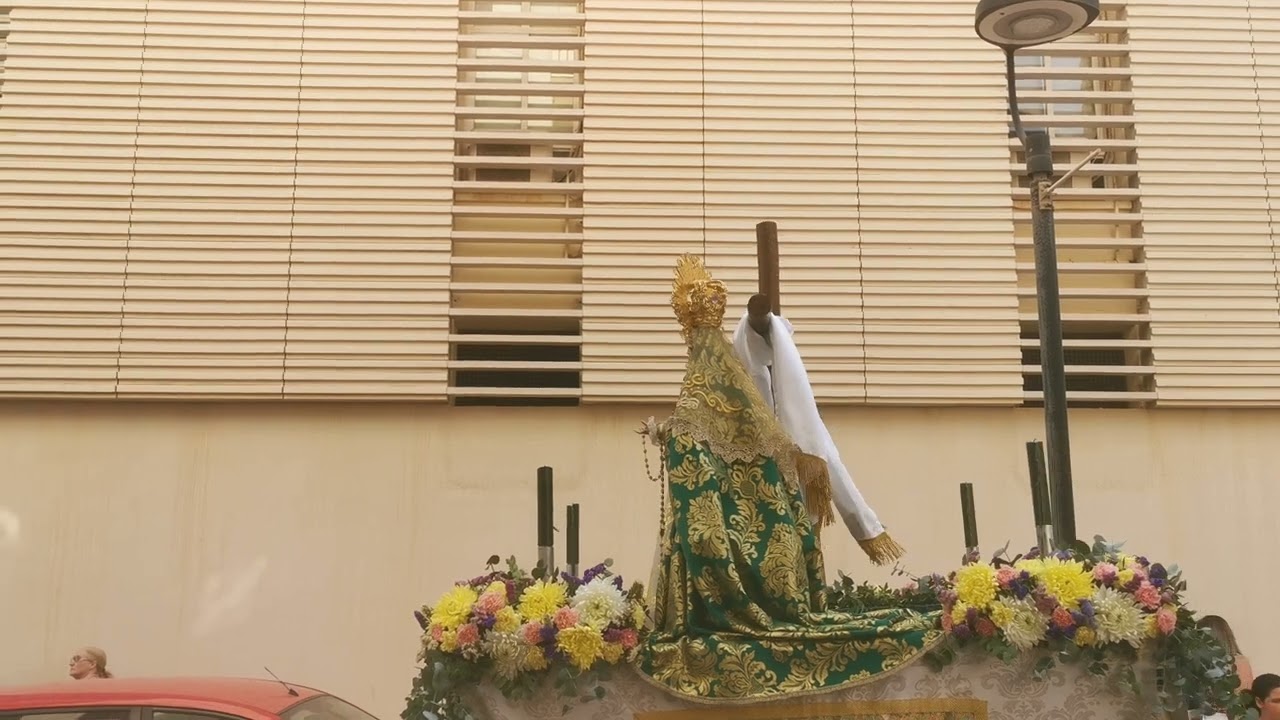 Procesión Infantil Humildad y Esperanza 2.025 por el mercado de Adra