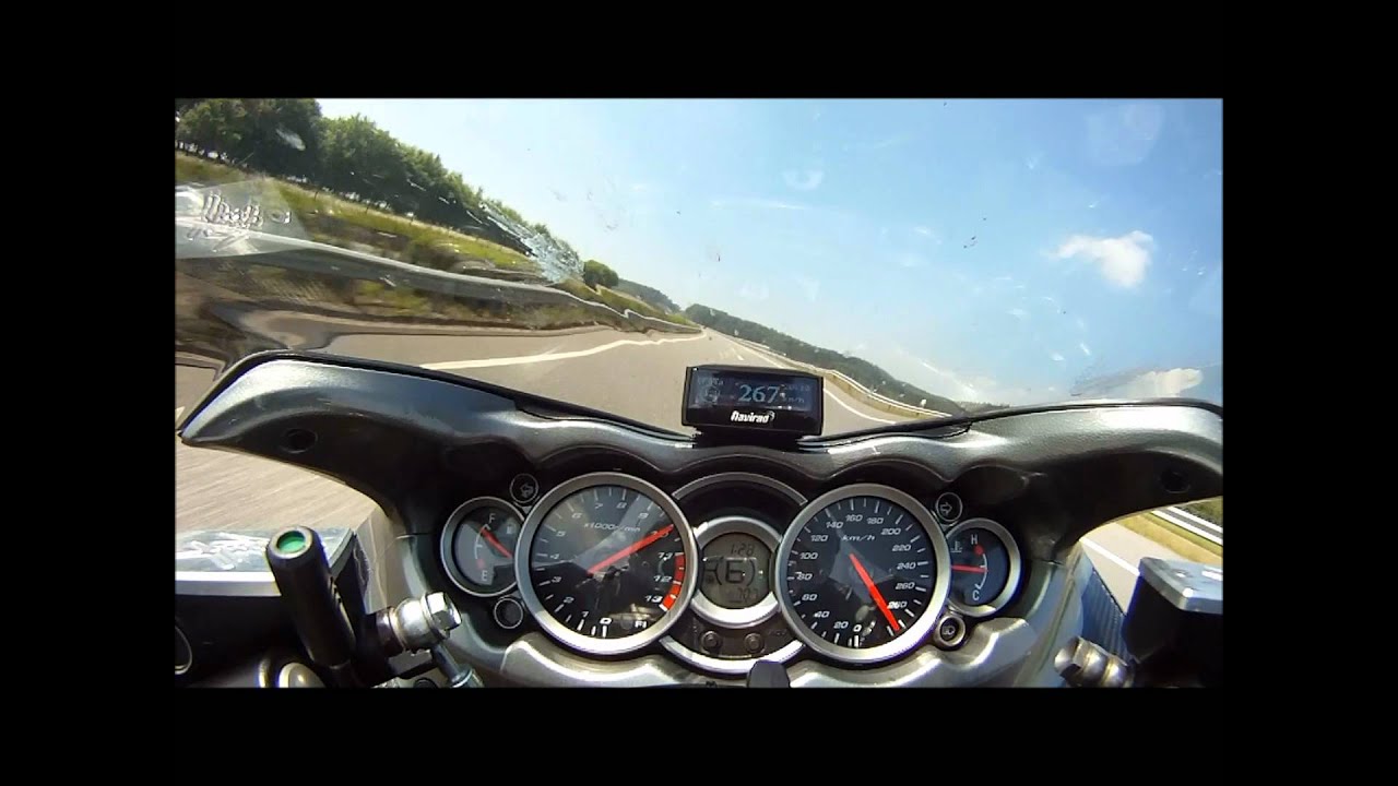 hayabusa vs R1.wmv