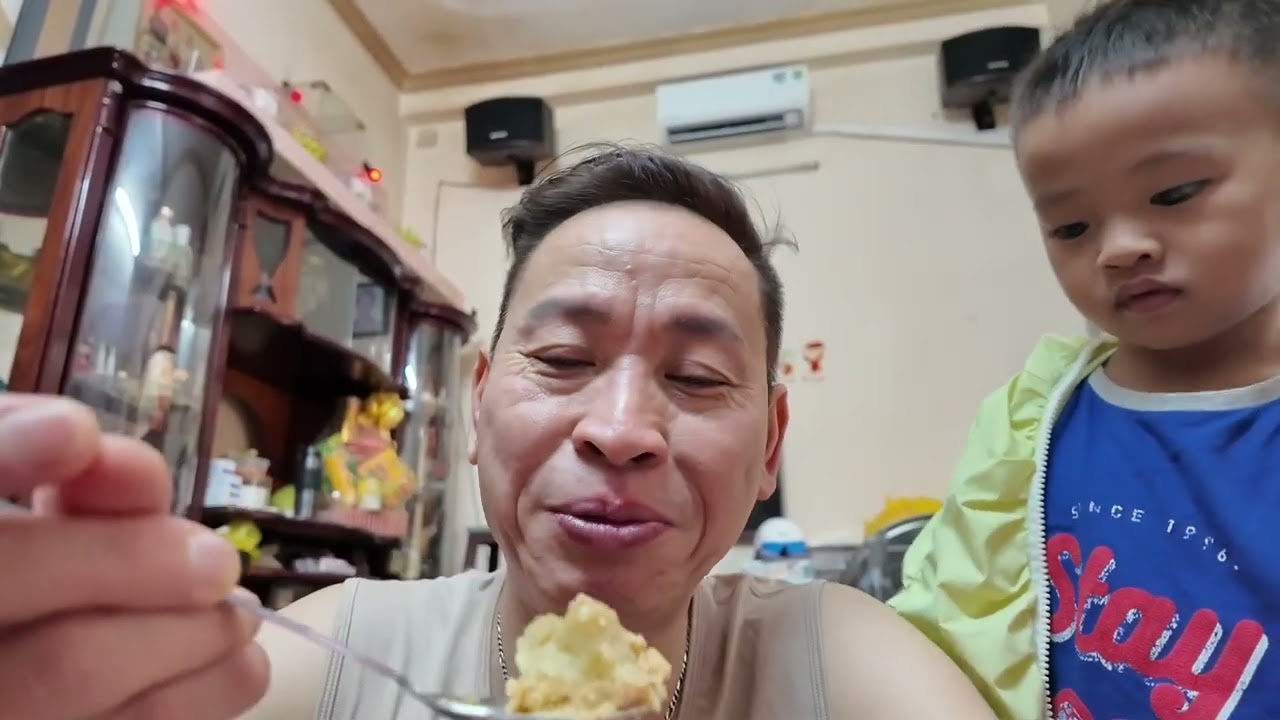 Ken ăn gì ở Vietnam— what Ken will  eat in Vietnam 