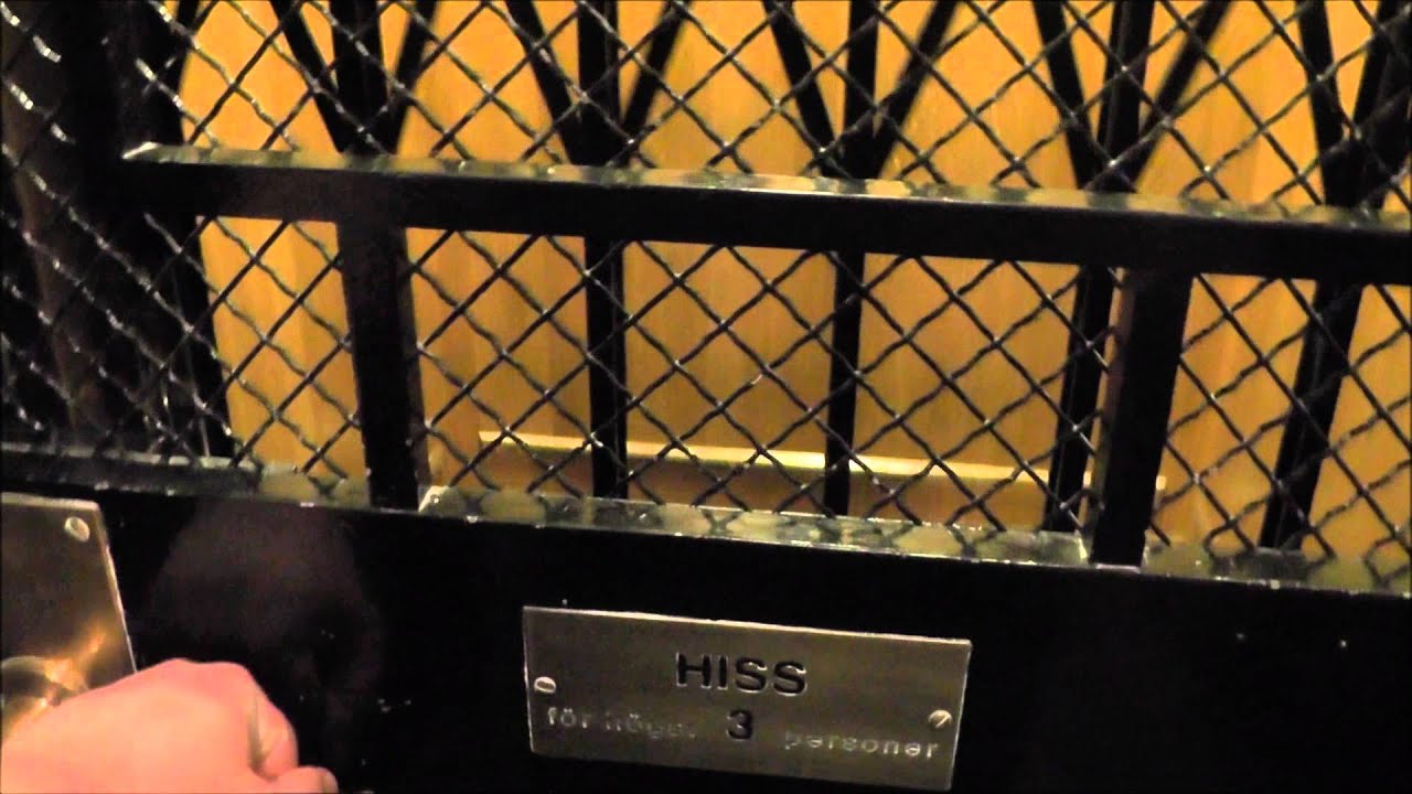 Amazing ASEA BD-Traction elevator @ Villagatan 4, Stockholm