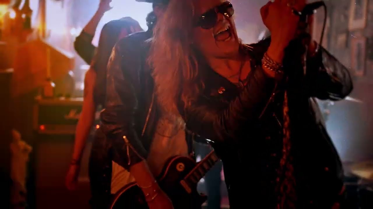 Velveteen Queen - Take Me Higher (Official Video)