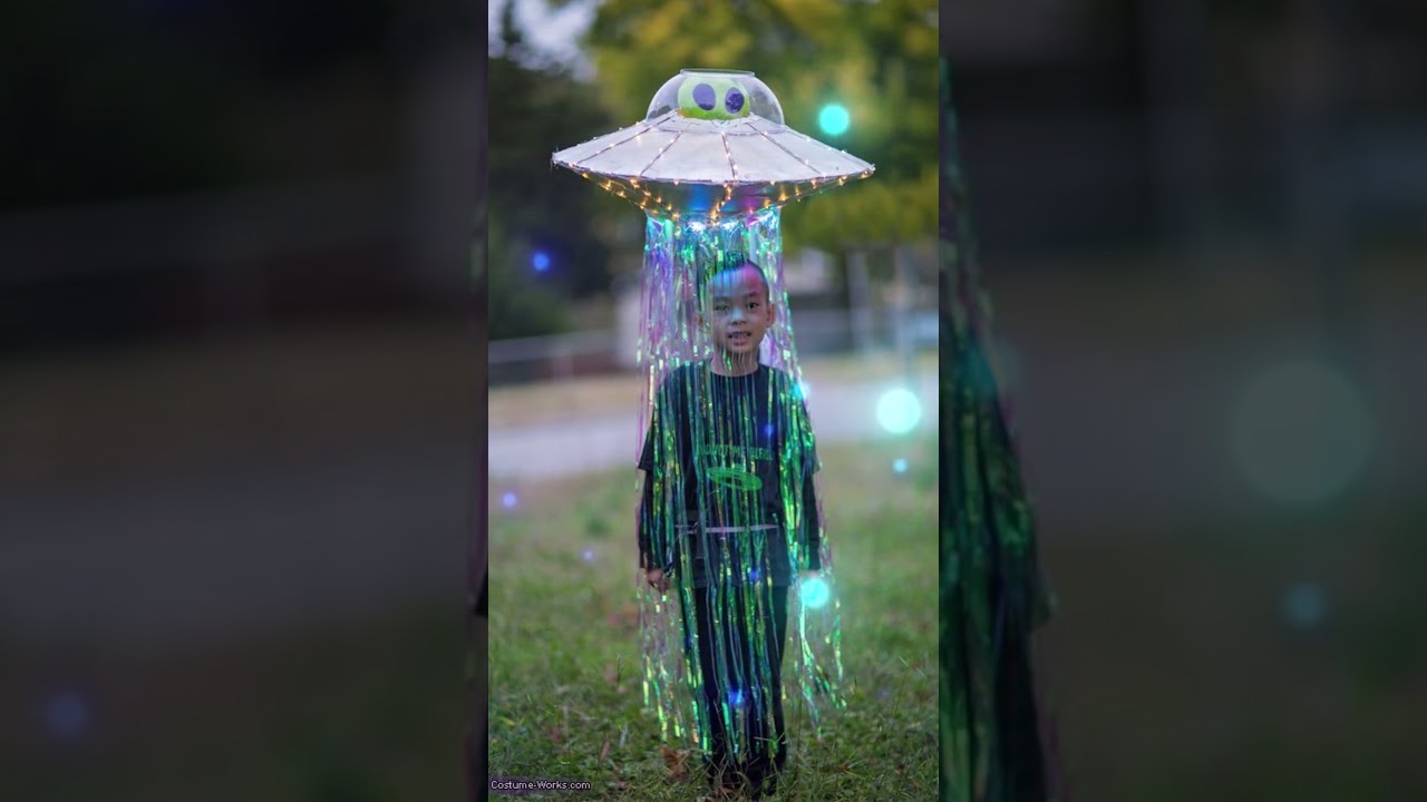 7 Best Kids' Halloween Costumes for 10 years That Are Popular in 2025