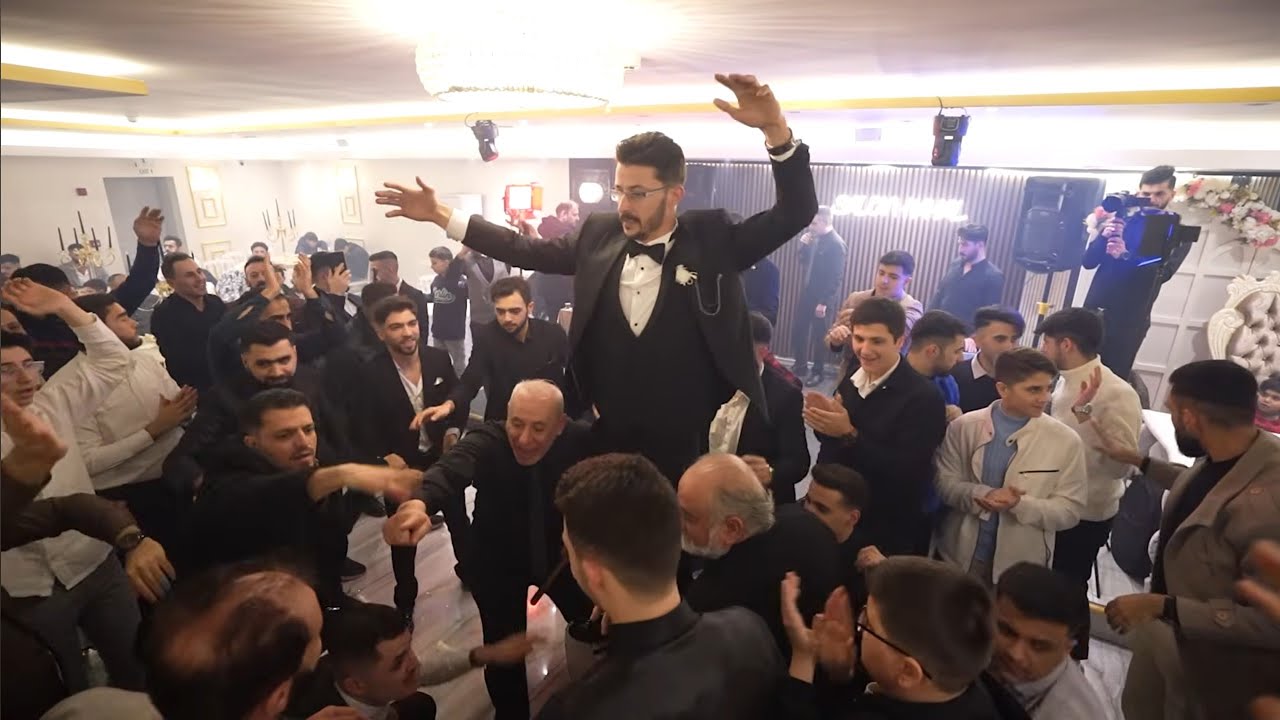حفل زفاف العريس حسن ابن السيد جمال قدور مع الفنان\عزيز نصر\ جزء 1