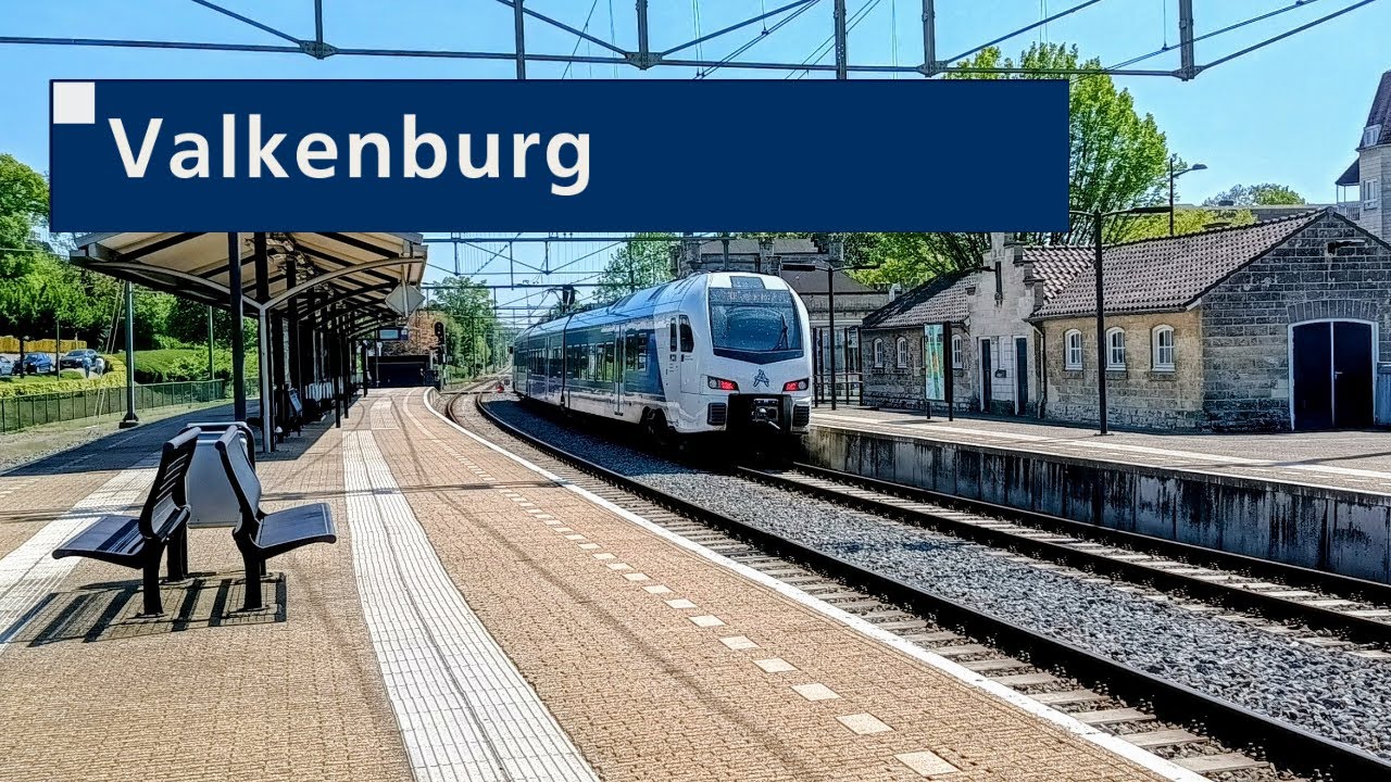 Treinen op station Valkenburg | 29-04-2025