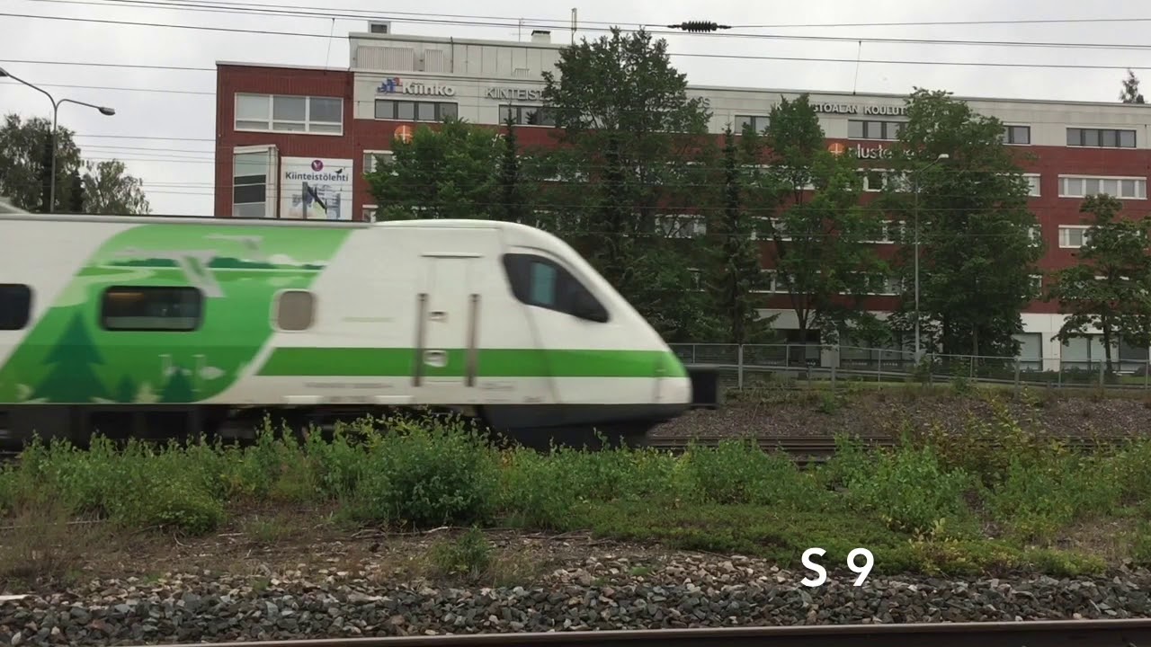 Vähän erikoisempaa liikennettä Malmilla