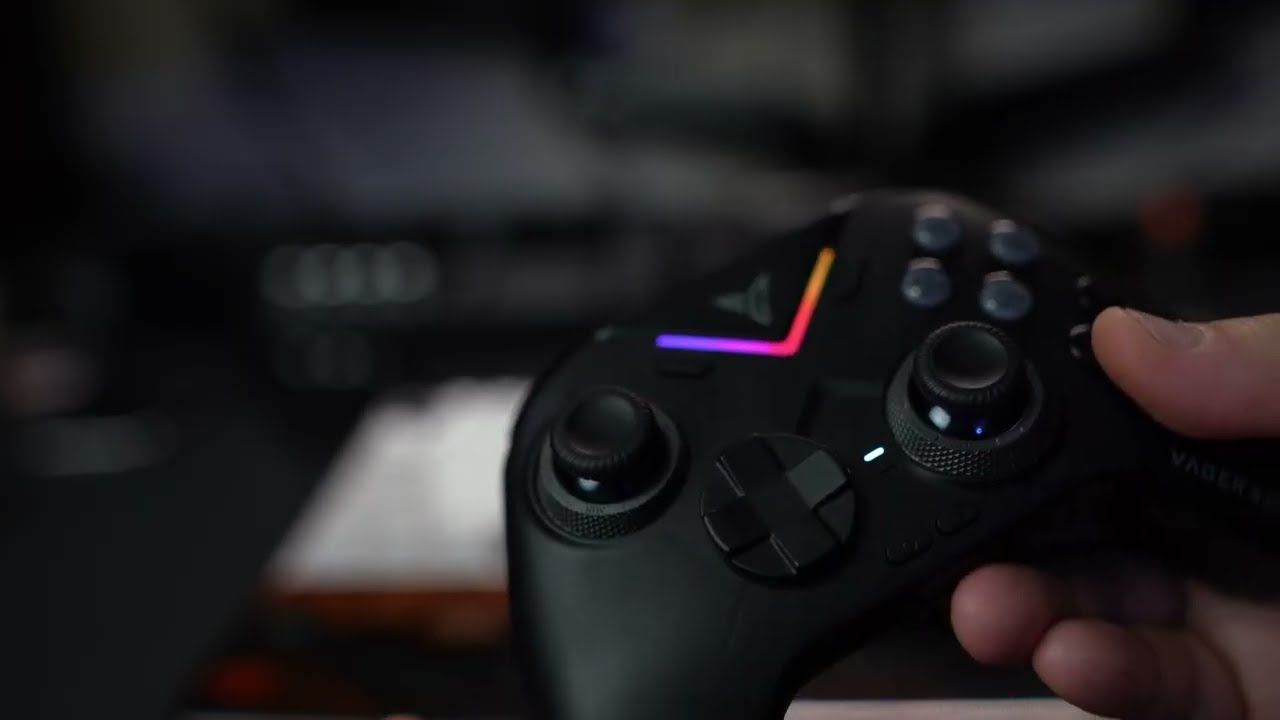 Flydigi Vader 4 Pro против Gamesir Cyclone 2: это действительно непростая задача.